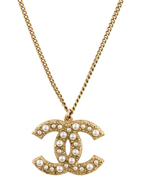 chanel necklace uk